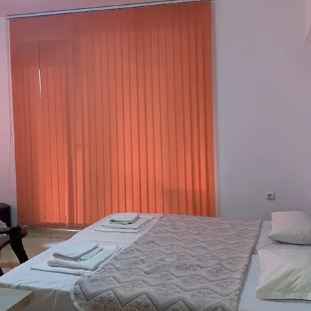 Stamopolu Parter Big Apartment